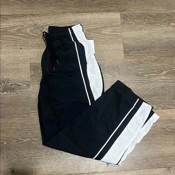 Alo Retrack Pants Small - Picture 1 of 5